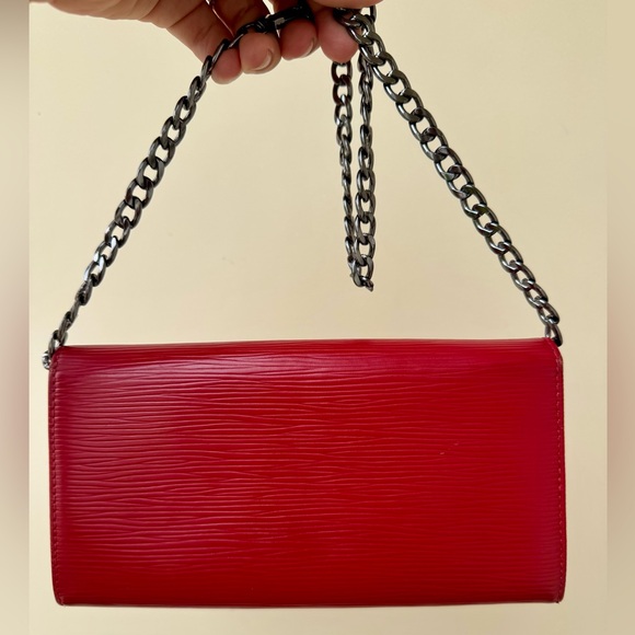 NEW LOUIS VUITTON RED EPI LEATHER CROSSBODY CLUTCH WALLET - Picture 2 of 5